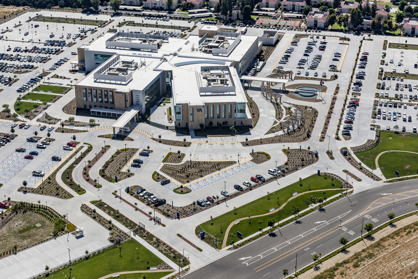 Kimley-Horn provided all site civil, parking, and traffic engineering services for the 345,000-square-foot VA Ambulatory Care Center in Loma Linda, CA.